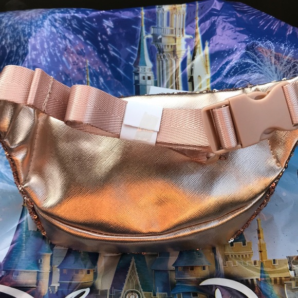 Rose Gold Minnie Mouse Fanny Pack - Picture 5 of 6